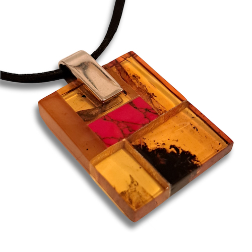Click to view detail for HW-4032 Pendant, Square, Multi Color $82.50